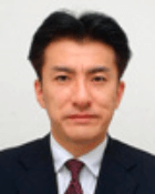就職担当 新戸 浩幸